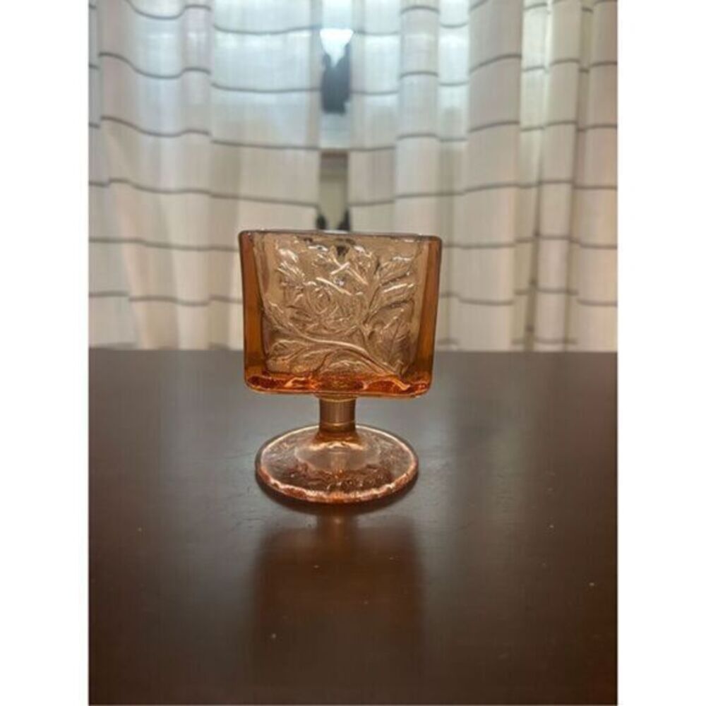 Pink Tiara Exclusive Indiana Glass Pillow Vase Card Holder Petite Unique Square